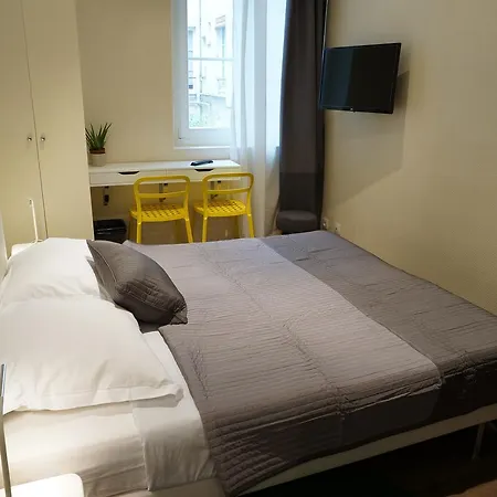 Zora Otel