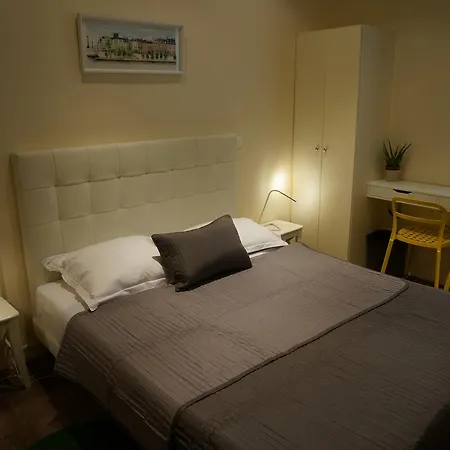Otel Zora *